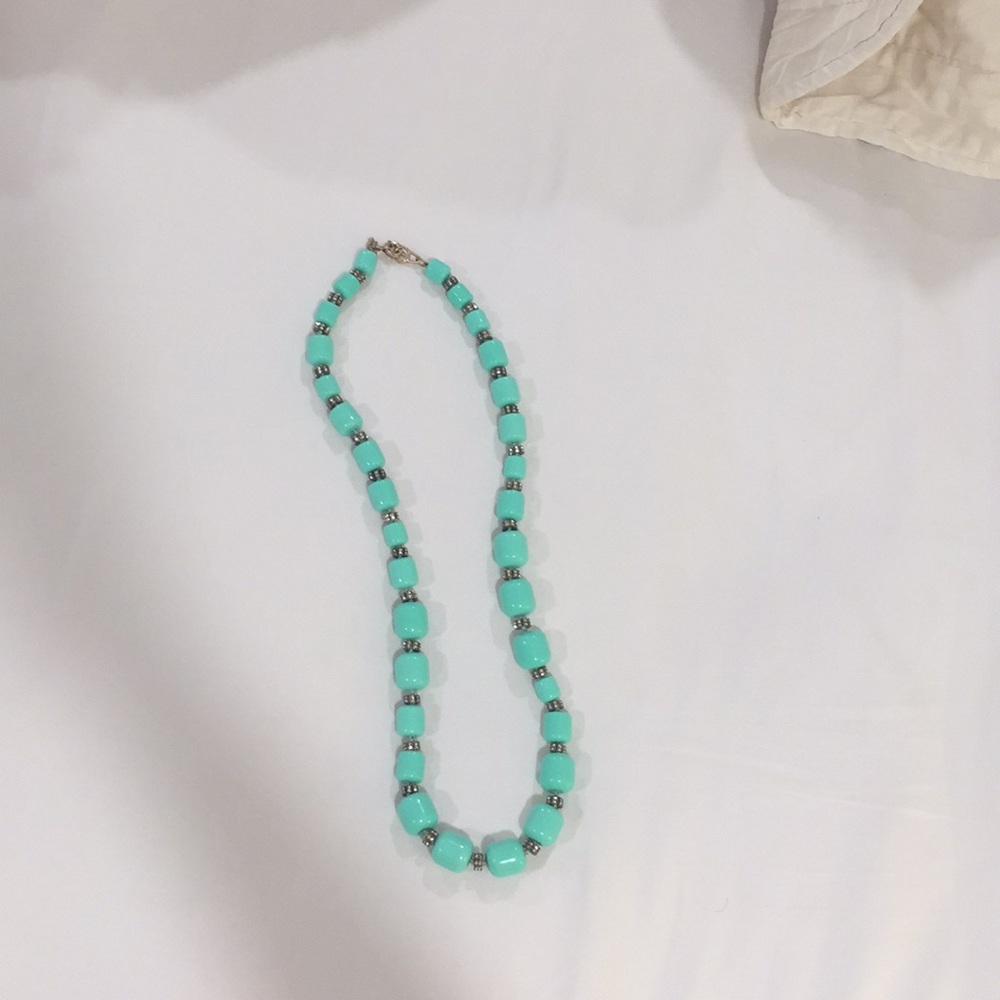Long Jcrew mint green chunky necklace